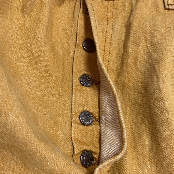๐HP๐Levi Strauss Co. 501 Mustard Colored Jeans Made From White Oak Cone Denim - Picture 7 of 9